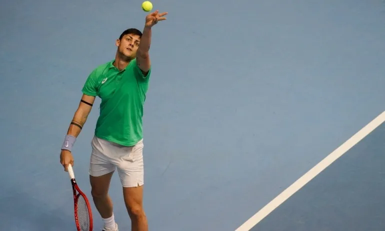 Александър Лазаров спечели трофей в София - Tribune.bg