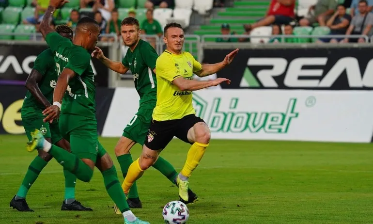 Лудогорец извоюва победата срещу Шахтьор в добавеното време - Tribune.bg