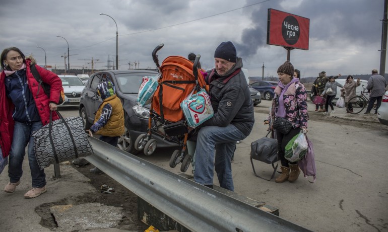 Украйна отхвърли предложение на Москва за хуманитарни коридори към Русия и Беларус - Tribune.bg