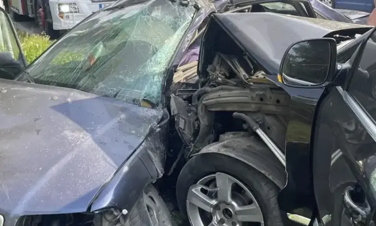 По план преасфалтирали участъка на катастрофата с Кирил Петков - Tribune.bg