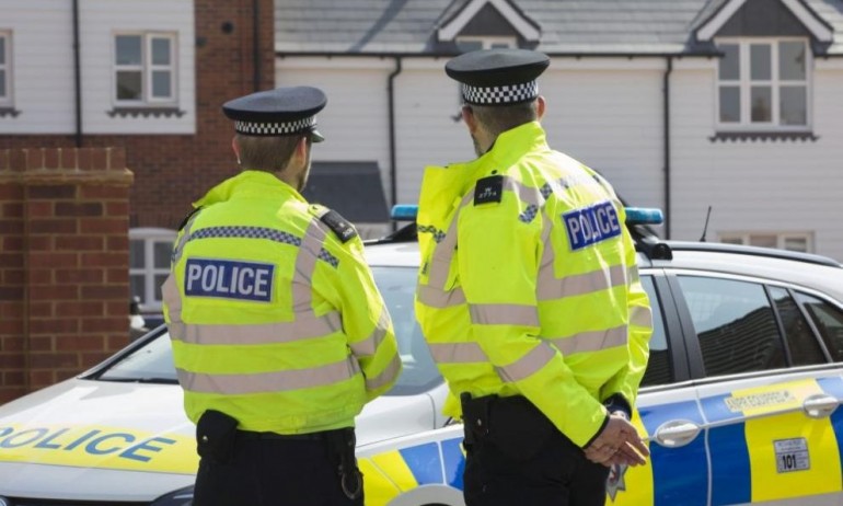 Нападение над беларуското посолство в Лондон, дипломат е тежко ранен - Tribune.bg