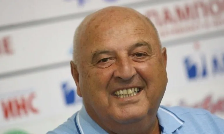 Венци Стефанов обяви новия треньор на Славия - Tribune.bg