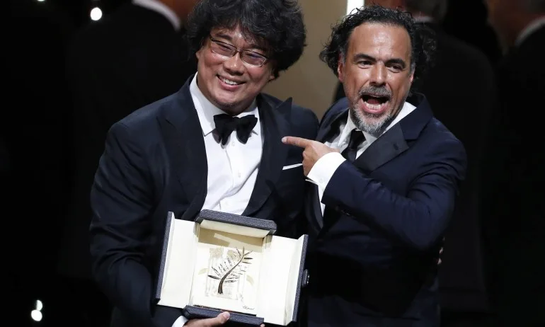 Златна палма за лентата Паразит на Бон Джун-хо - Tribune.bg