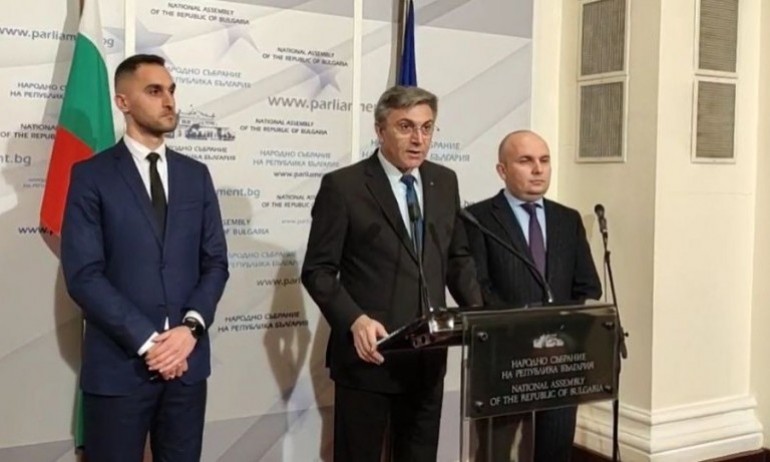 ДПС праща сигнал до Брюксел за Рашков (ВИДЕО) - Tribune.bg