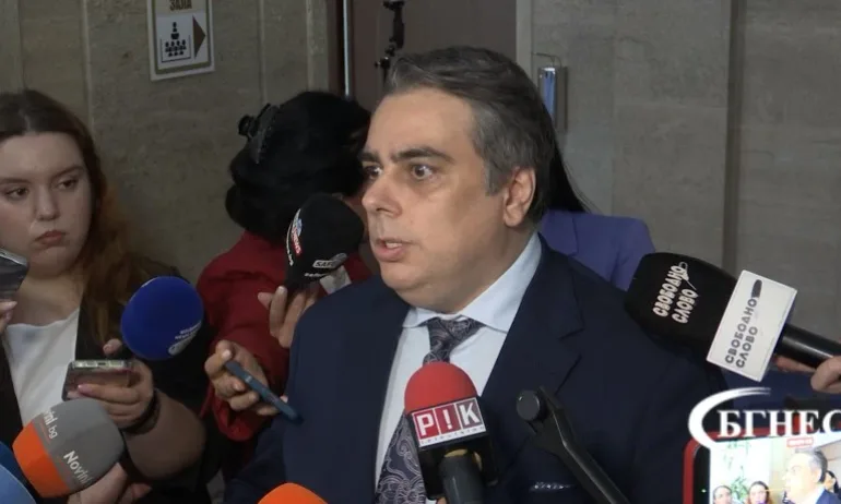 Василев: Ако не можеш да вържеш бюджет 3%, значи или не искаш, или не можеш - Tribune.bg