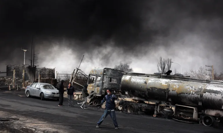 САЩ отмени санкциите срещу иранския петрол, който вече е натоварен на танкери. Иран твърди, че почти няма такъв - Tribune.bg