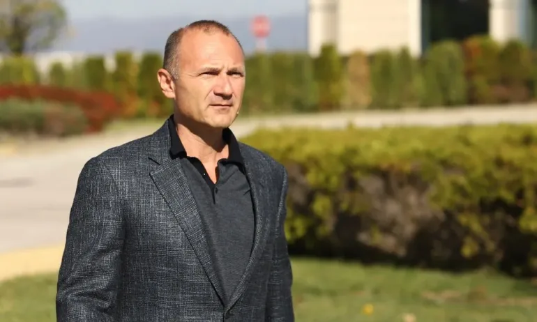 ЕК е готова да преразгледа проекта за батерии в България - Tribune.bg