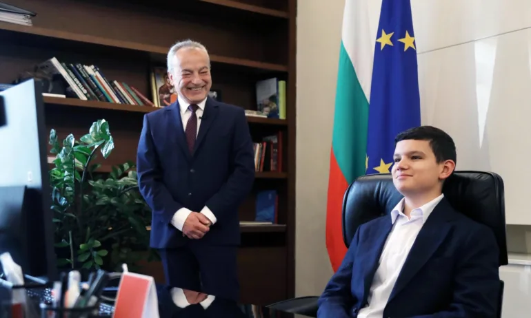 Гълъб Донев: Вярвам, че България може да има открито и честно управление - Tribune.bg