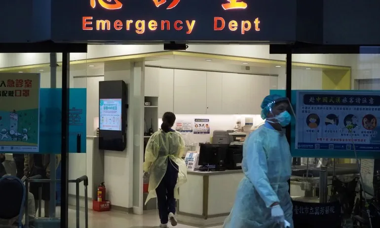 Президентът на Китай: Ситуацията е тежка, заразените са над 1300 - Tribune.bg