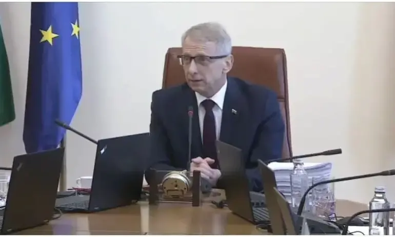 Денков: Да се абстрахираме от емоциите и да продължим да работим - Tribune.bg