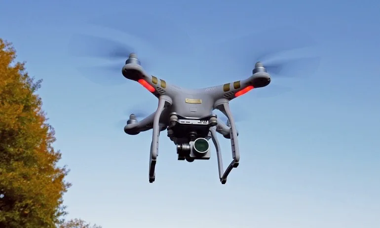 С дрон ще информират в кв. Факултета за мерките срещу COVID-19 - Tribune.bg