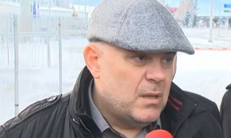 Гешев: В ТЕЦ Бобов дол са горели боклуци, смесени с въглища - Tribune.bg