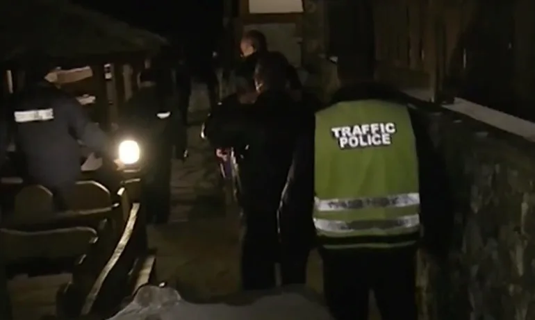 Въпреки забраната: 120 души празнуваха в ресторант край Поморие - Tribune.bg