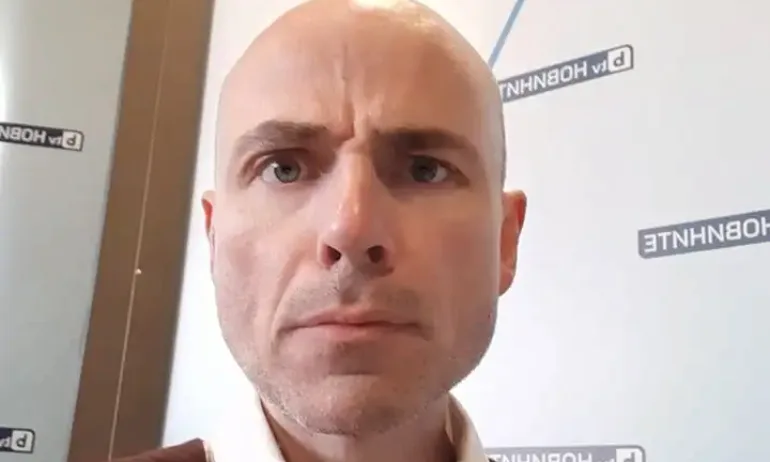 Политологът Петър Чолаков с едночасова среща с Иван Гешев - Tribune.bg