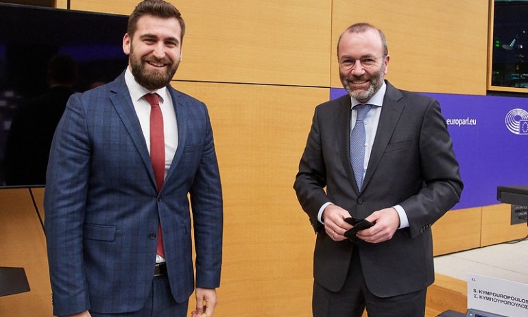Андрей Новаков е преизбран за координатор в Регионалната комисия на Европарламента - Tribune.bg