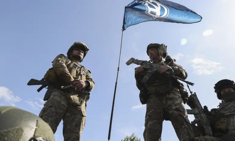 Базирани в Украйна руски паравоенни групировки твърдят, че извършват нападения в Русия - Tribune.bg