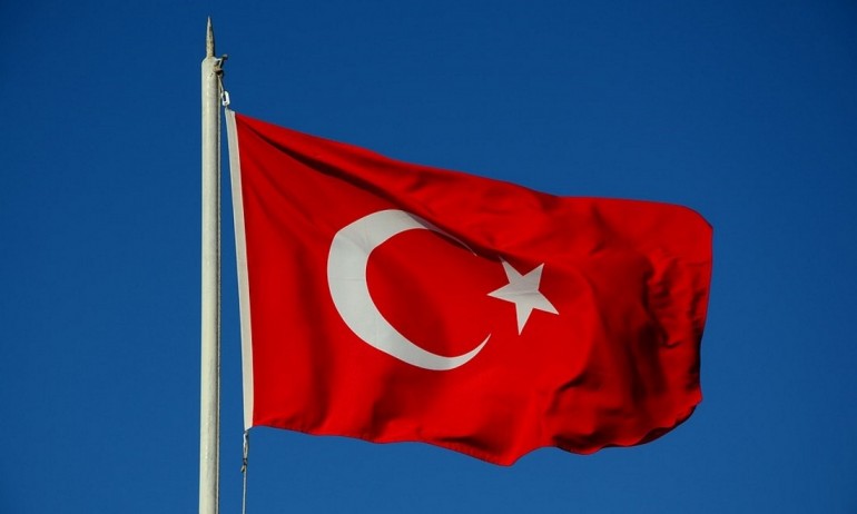 Турция призова гражданите си незабавно да напуснат Източна Украйна - Tribune.bg