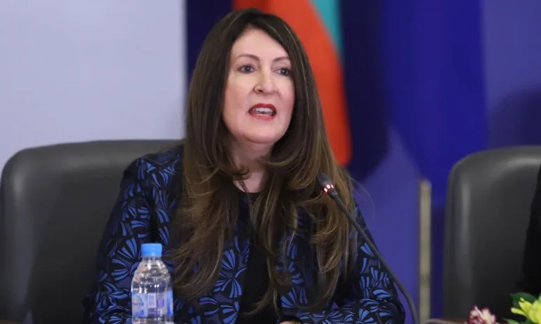 Посолство на САЩ: Херо Мустафа не се е срещала с никакви политически партии - Tribune.bg