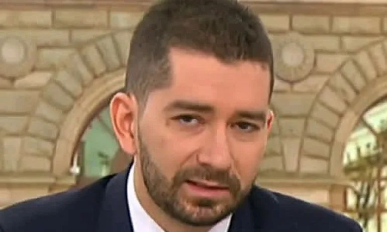 Съветник на Радев се обяви за президентска република - Tribune.bg