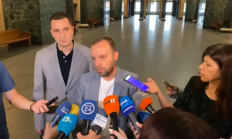 Георги Семерджиев с три обвинения - за причинена смърт, употреба на наркотици и фалшива шофьорска книжка - Tribune.bg