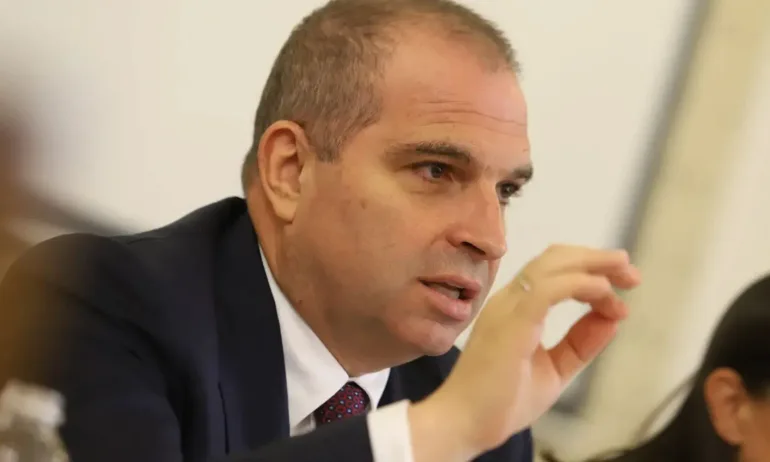 Гроздан Караджов: Измамниците са тези, които си сложиха на челото табела промяната - Tribune.bg