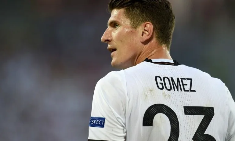 Марио Гомез сложи край на футболната си кариера - Tribune.bg