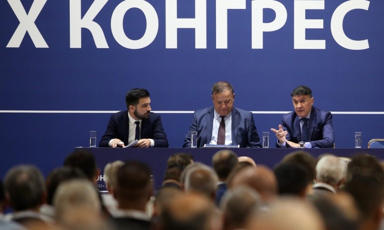 БФС прие бюджета, Руди не може да вземе лиценза - Tribune.bg