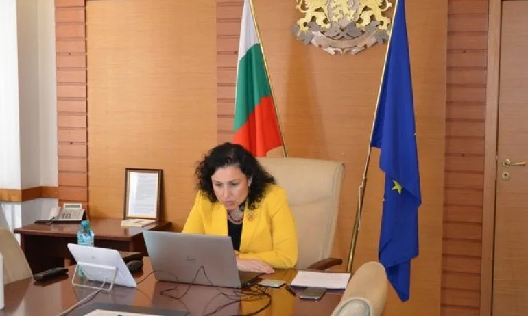 Търговските вериги предлагат фермерски пазари на паркингите си за български производители - Tribune.bg