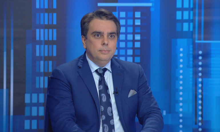 Василев заплаши младежите от ГЕРБ: За това, което направиха, се предвижда 5 години затвор - Tribune.bg