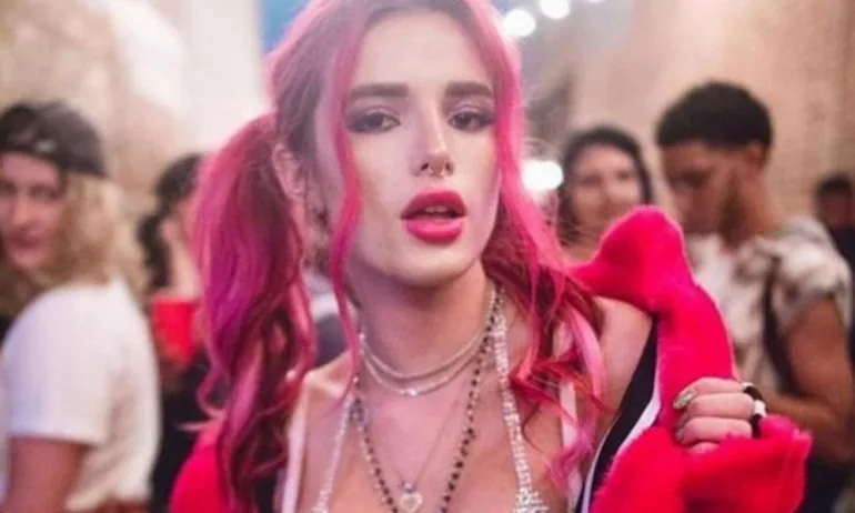 Бела Торн финтира хакер – сама си публикува разголените снимки, с които я изнудвал - Tribune.bg