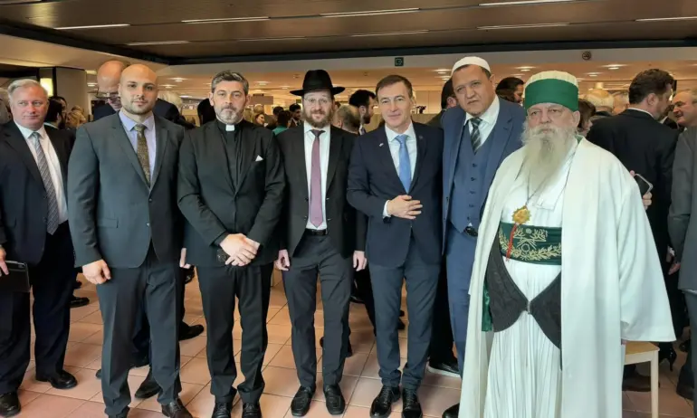 Депутатът Мартин Харизанов участва в Европейската молитвена закуска - Tribune.bg