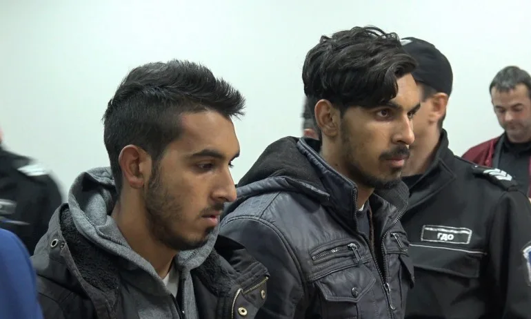 Войводиново протестира срещу условните присъди за нападателите на военния - Tribune.bg