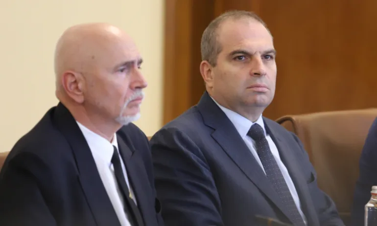 МРРБ намерили пари от собствения си бюджет за общините, но МС трябва да разреши - Tribune.bg