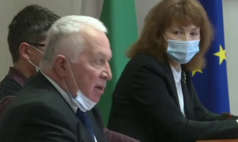 Общественият съвет към ЦИК при Радев: Няма пречка за провеждане на избори в пандемия - Tribune.bg