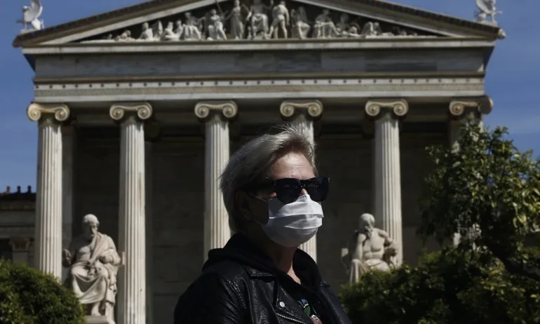 Гръцки министър: Компаниите имат право да уволняват работници, които не са ваксинирани - Tribune.bg