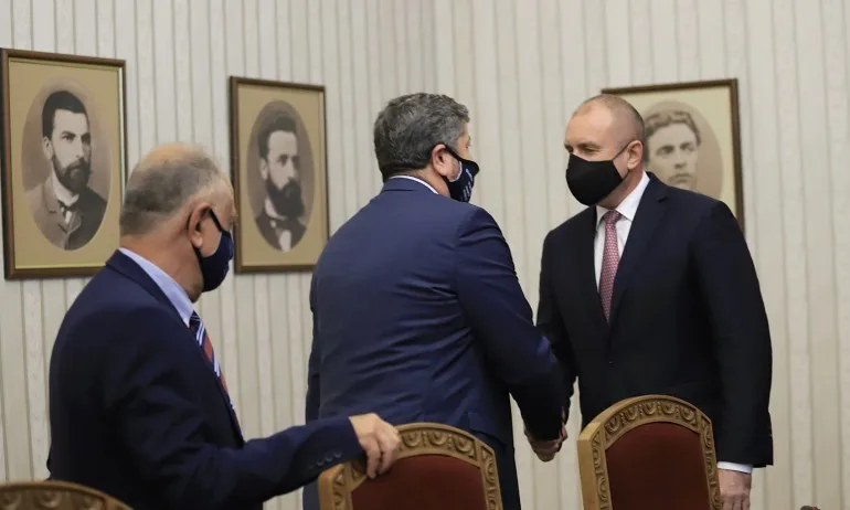 Епицентър: Радев обмислял с ДБ да даде третия мандат на Мая Манолова - Tribune.bg