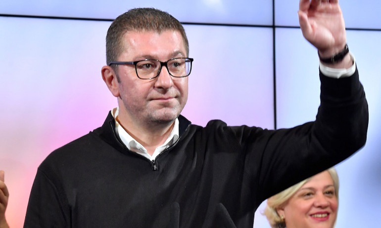 Мицкоски за Петков: Представяше се за либерал, а сега е ултранационалист - Tribune.bg