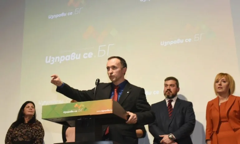 Кой е Андрей Коцев - говорителят на сестрите, който искат да напускат заради коронавируса - Tribune.bg