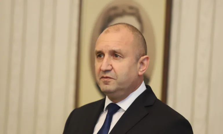 Радев приема всички партии на консултации в петък - Tribune.bg