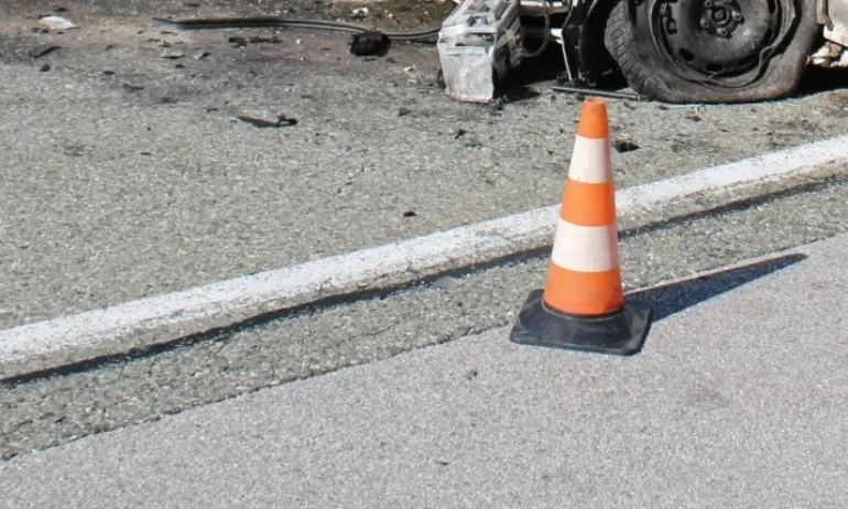 Автобус с деца катастрофира на АМ Тракия, има ранени (ВИДЕО) - Tribune.bg