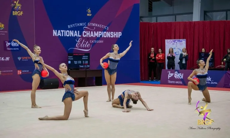 Жалко! Ансамбълът пропуска Световното първенство в Япония - Tribune.bg