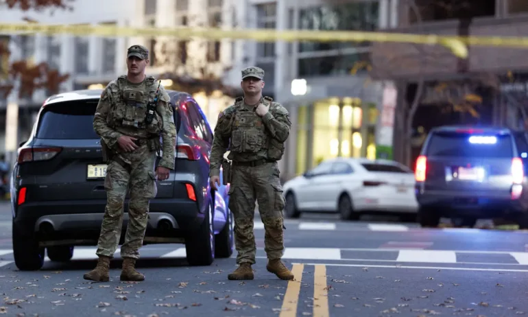 Войниците от Националната гвардия, простреляни до Белия дом, са в критично състояние. Има задържан - Tribune.bg