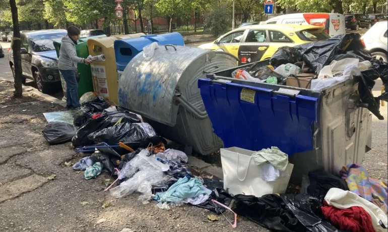 Ден първи без сметоизвозване в Красно село: Боклукът бавно превзема и улиците - Tribune.bg