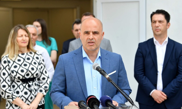 Македонската опозиция: Ковачевски е приел Френското предложение - Tribune.bg