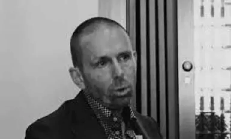 Дебютът на Нотариуса в крими средите е обир на техника за дискотека - Tribune.bg