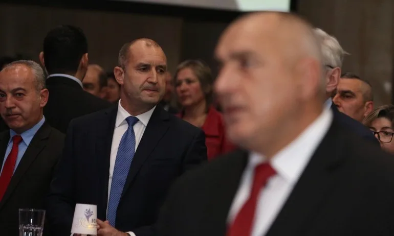 Изявлението на Радев – нескопосан опит да се нареди до Борисов в новините - Tribune.bg