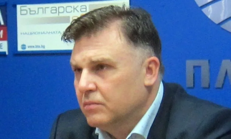 Мерки срещу коронавируса в Плевен – дезинфекция и оптимизиране на леглата в поликлиниките - Tribune.bg