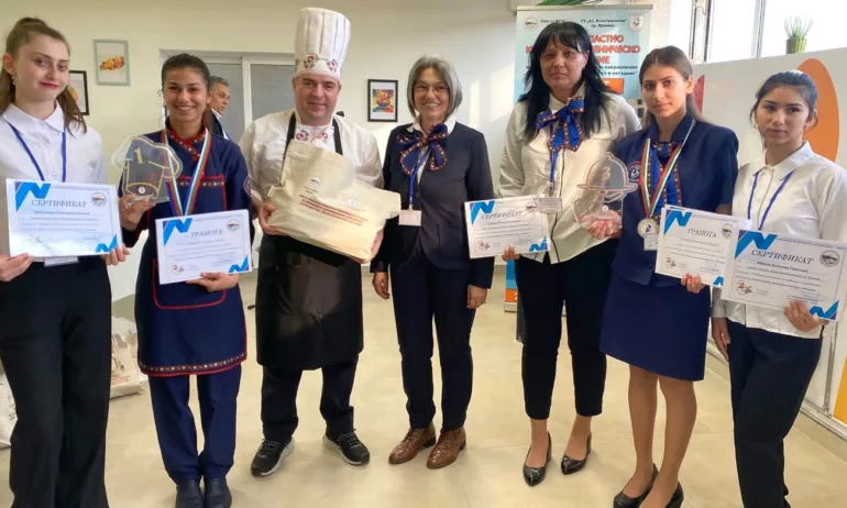 В Луковит се проведе областно състезание по хотелиерство, ресторантьорство и кетъринг - Tribune.bg