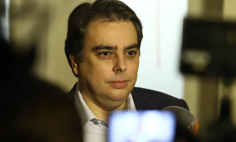 Асен Василев: Ако не стане чудо с третия мандат, ще има избори през април - Tribune.bg