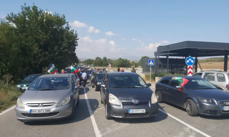 Миньори и енергетици на протест - блокираха пътя между Стара Загора и Казанлък - Tribune.bg